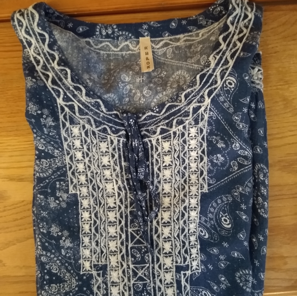 Roper Tunic - Picture 3 of 4